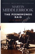 Book cover of The Peenemünde Raid: 17 - 18 August 1943 by MIDDLEBROOK, Martin 